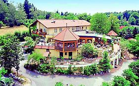 Hotel Restaurant - Häuserl im Wald Graz